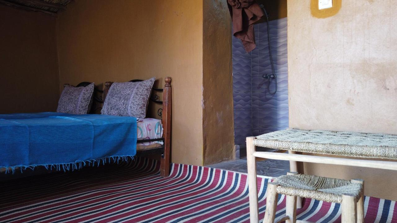 Camp Sahara Dunes Hotell M'Hamid Exteriör bild